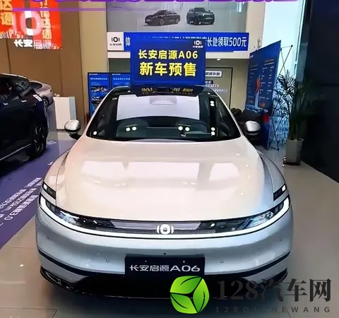 智趣烈马、新蒙迪欧双星闪耀，福特全明星阵容登陆广州车展-1