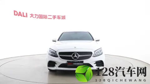 5万公里一手奔驰C级，16万多体验豪华质感-3