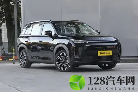 家用新能源SUV新选择 广汽埃安i60到店实拍，多方位体验-2