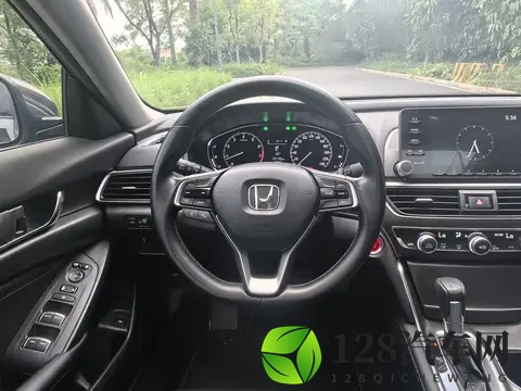 #二手车推荐#11万多买省油大空间座驾——本田雅阁，家用代步优选-2