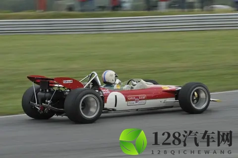 你知道吗？这些 F1 技术，都是源于路特斯！-1