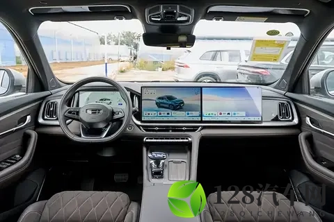 沃尔沃同平台,降13万后更值?实测感受-1