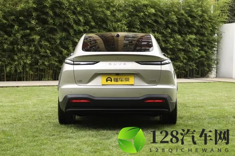 【2025广州车展】iCAR V27亮相，定价18万才行-1