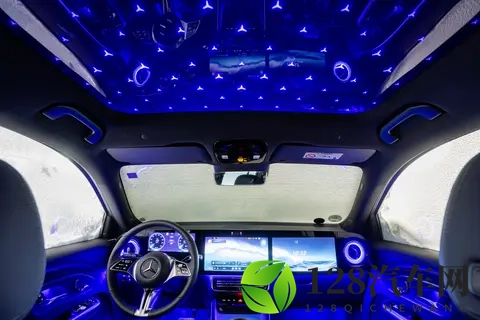 新车  12月8日发布_奔驰版“星空顶”，全新奔驰GLB官图，两种动力-3