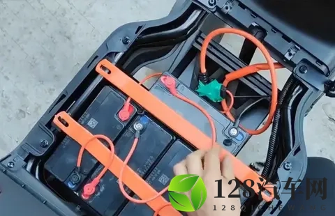 电瓶车冬季续航里程会缩减多少,闲置燃油车建议隔多久启动充电?-2