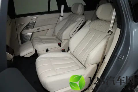 乐道L90深度导购:“大三排”选择,它是更理性的答案-1