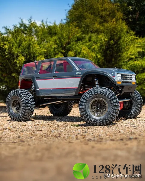 高端入场券！售价7099万元！岚图梦想家山河引爆抢订潮-1