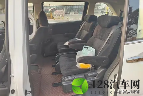 3年前30万的家用神车，如今16万多就能提回家？奥德赛是怎么做的-3