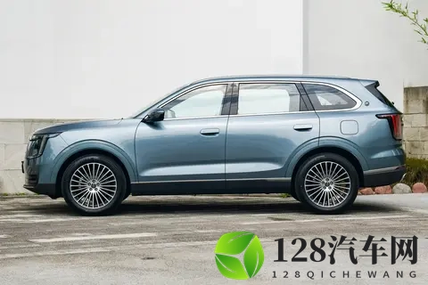 预算15万以内，想买辆中型SUV，为什么推荐捷途X70L？-2