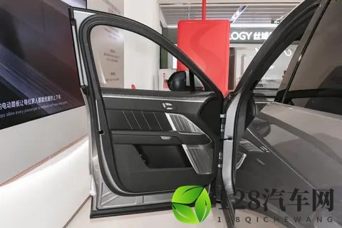 乐道L90 2025款 六座版Pro：以技术细节重塑家庭出行新标准-2