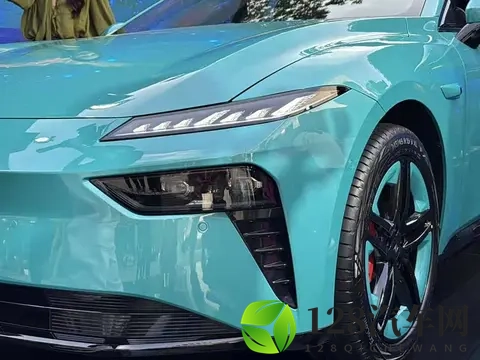 东风奕派eπ007+正式上市 标配激光雷达，售1399万起！-2