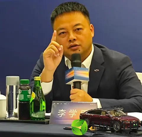 奇瑞高管李学用硬核发声:瞬间刹停违反物理学原理!-1