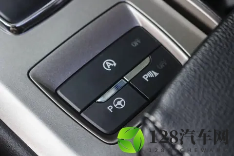 自动驻车和电子手刹有什么区别？老司机：这都不懂别开车了-1