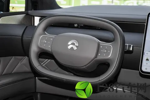 ET9天行底盘如何让53米大车身获得A级车般的灵活操控，一文看懂-1