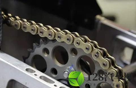 摩托车保养不止擦车拧螺丝!这些错误操作正伤车又费钱-3