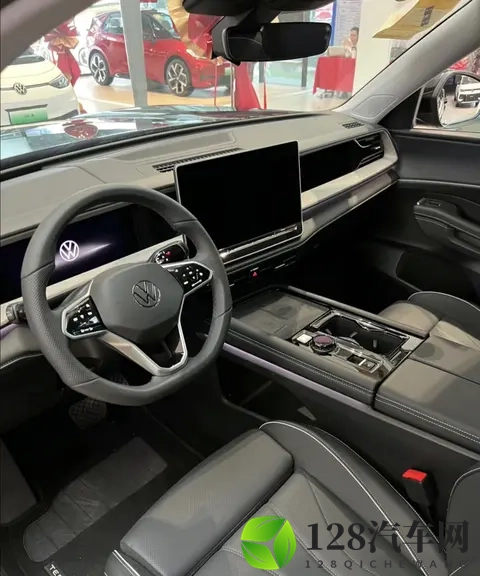 大众途昂Pro2026款上市，限时优惠4万，高阶智驾成最大亮点-3