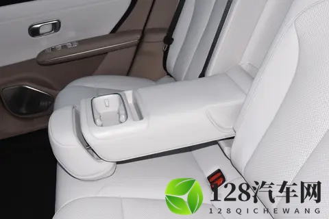 长安汽车车身专利破纪录，专利数量反降，背后藏着什么秘密？-1