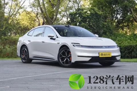 大美舒新长安启源A06,即将上市,是时候给家人换车了-3