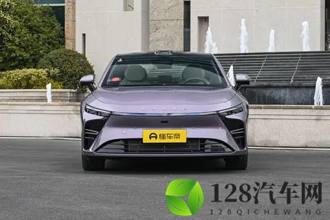 2025 款星纪元 ES 纯电版，37秒破百+710公里续航，11月购车享福利-3