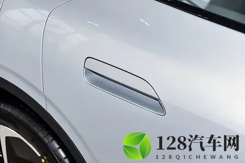 14万级全系激光雷达，这一波智能配置升级有点出人意料-1