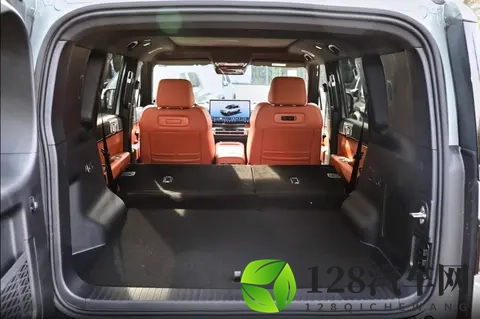 20万的热门大五座SUV，方程豹钛7到底能不能买？来看车主怎么说-3