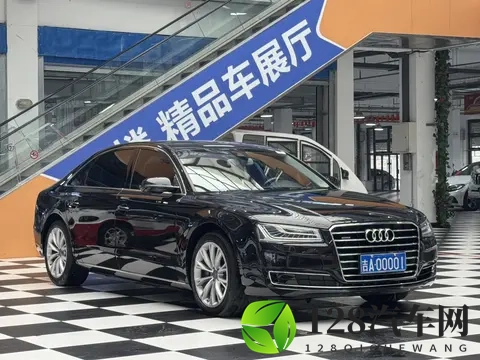 16万多拿下陆地公务舱，14款奥迪A8L，尊享驾驭体验-3