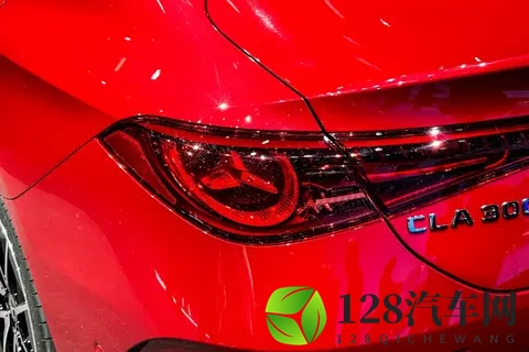 奔驰CLA级纯电版来了，配Momenta辅驾，800V+866km续航才是卖点？-2