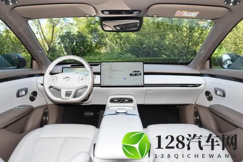 1098万起，欧拉5预售，时尚精品之姿定义Z世代严选车-1