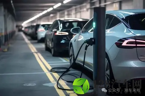 800V高压普及了,20万车也敢叫板超充,技术下放真香-1