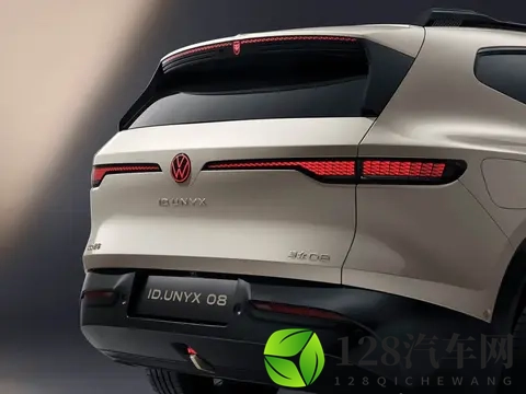 五菱荣光EV有5_7座可选，8款新车信息公布，保时捷特别款限量1台-3