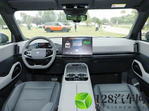 增程_纯电动力，方程豹豹5同级，福特智趣烈马将于11月18日预售-1