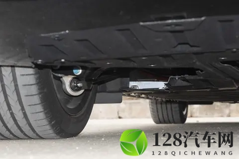 东风奕派eπ007+：以均衡实力重塑15万级轿跑新标杆-1