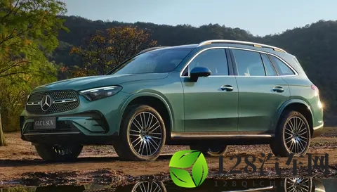 还没买车的有福了！新款奔驰GLC上市，降价增配，带智驾辅助-2