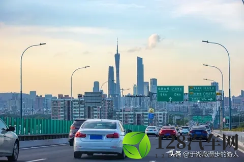 新手开车不慌！3步适配+4控车准则，避5个致命坑，1周练出稳手感-2