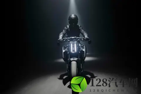 限量 100 部，KTM - 博速 2026 Brabus 1400 R 署名版-2