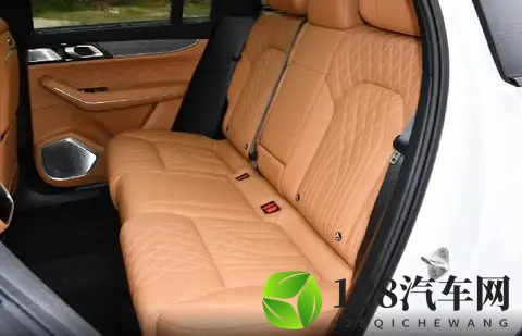 不到20万买豪华SUV，2026款领克09四驱探索版真香！-2