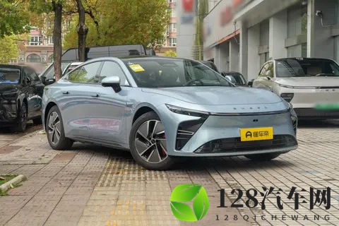 均衡实力派！星途星纪元ES，1898万起，买BBA不如买它-3