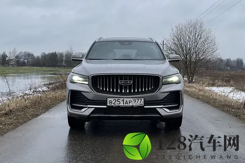 吉利星越L在俄罗斯卖成爆款！俄媒总结：优点有5个，槽点也有5个-2