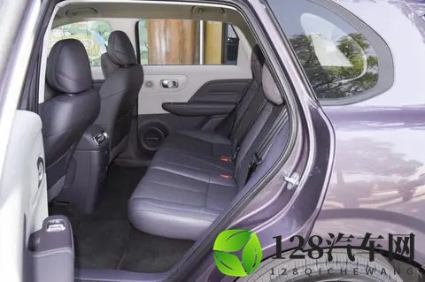 10万块想买纯电SUV？这3款车你绕不开！现在买是不是好时候？-2