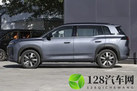 上增程车进击10万级SUV赛道，埃安AION i60有没有胜算？-2