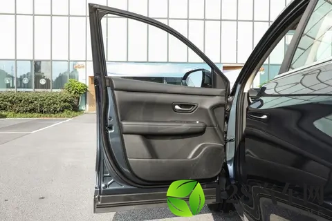 家用SUV的明智之选：深度体验第三代蓝电E5 PLUS-1