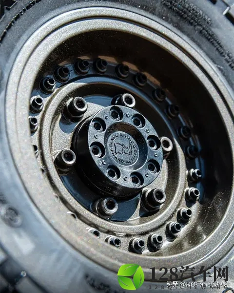 捷途旅行者双车震撼上市,让更强的中国方盒子风靡全球!-1