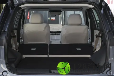 55L 油耗+180kW 动力，1268 万起，AION i60 增程版来了-2