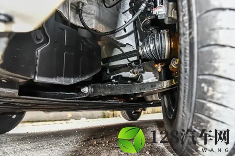 三款长安 Lumin 横评：看本质，这款车才是性价比的最优解-3