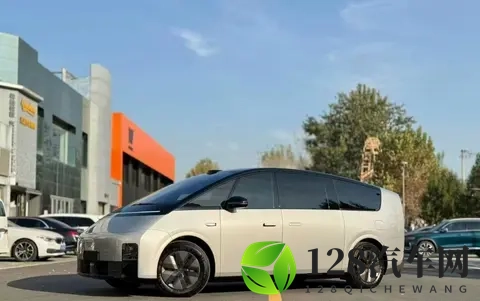 理想汽车人事大调整：李想亲自挂帅，组织架构重回“中央集权”-3