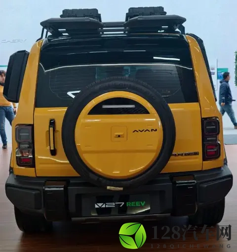 奇瑞一“大号SUV”,长得像路虎卫士+混动引擎,走平价路线-3