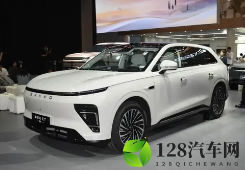 星途ET7申报，抽象的外观，这蔚来能看得下去？-1