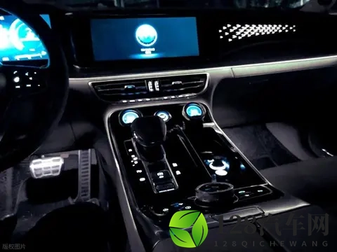 国产SUV横扫全球，2326公里不加油！-2