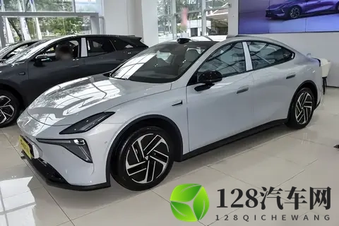 14万级全系激光雷达，这一波智能配置升级有点出人意料-3