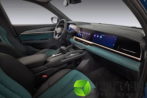 吉利星越L在俄罗斯卖成爆款！俄媒总结：优点有5个，槽点也有5个-3